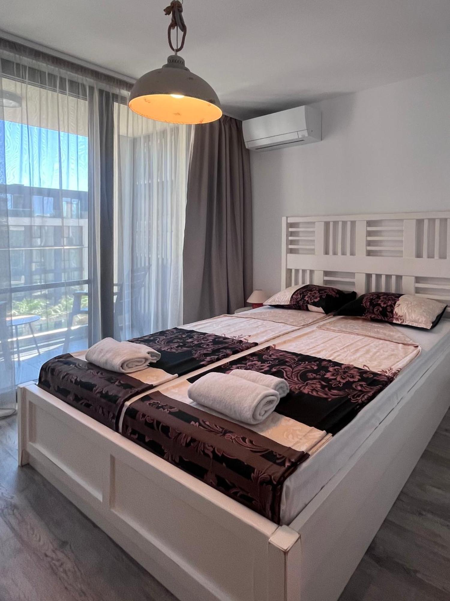 Exclusive St Constantine Suites Saints Constantine and Helena Exterior foto